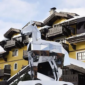 Cheval Blanc Отель